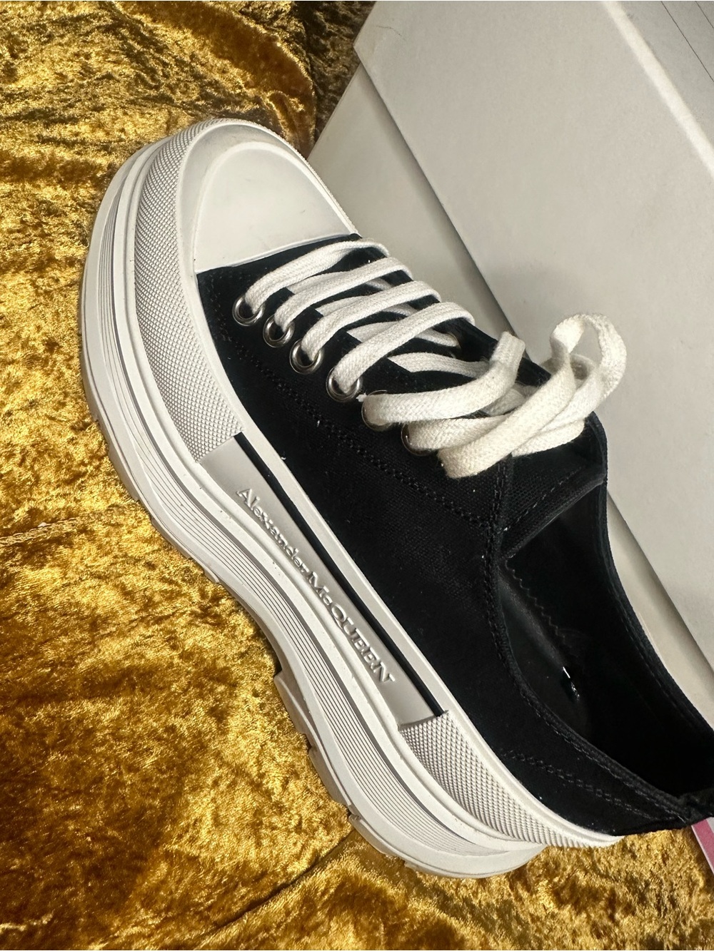 Alexander McQueen Black Canvas Low-Top Sneaker with White Platform